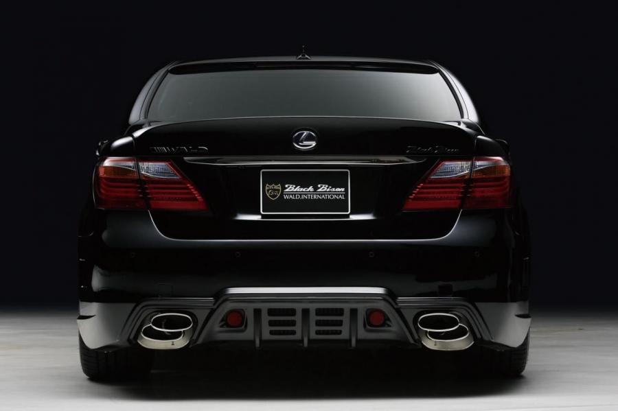  Lexus LS600h Black Bison Edition by Wald 2011 года  (фото 11 из 14)